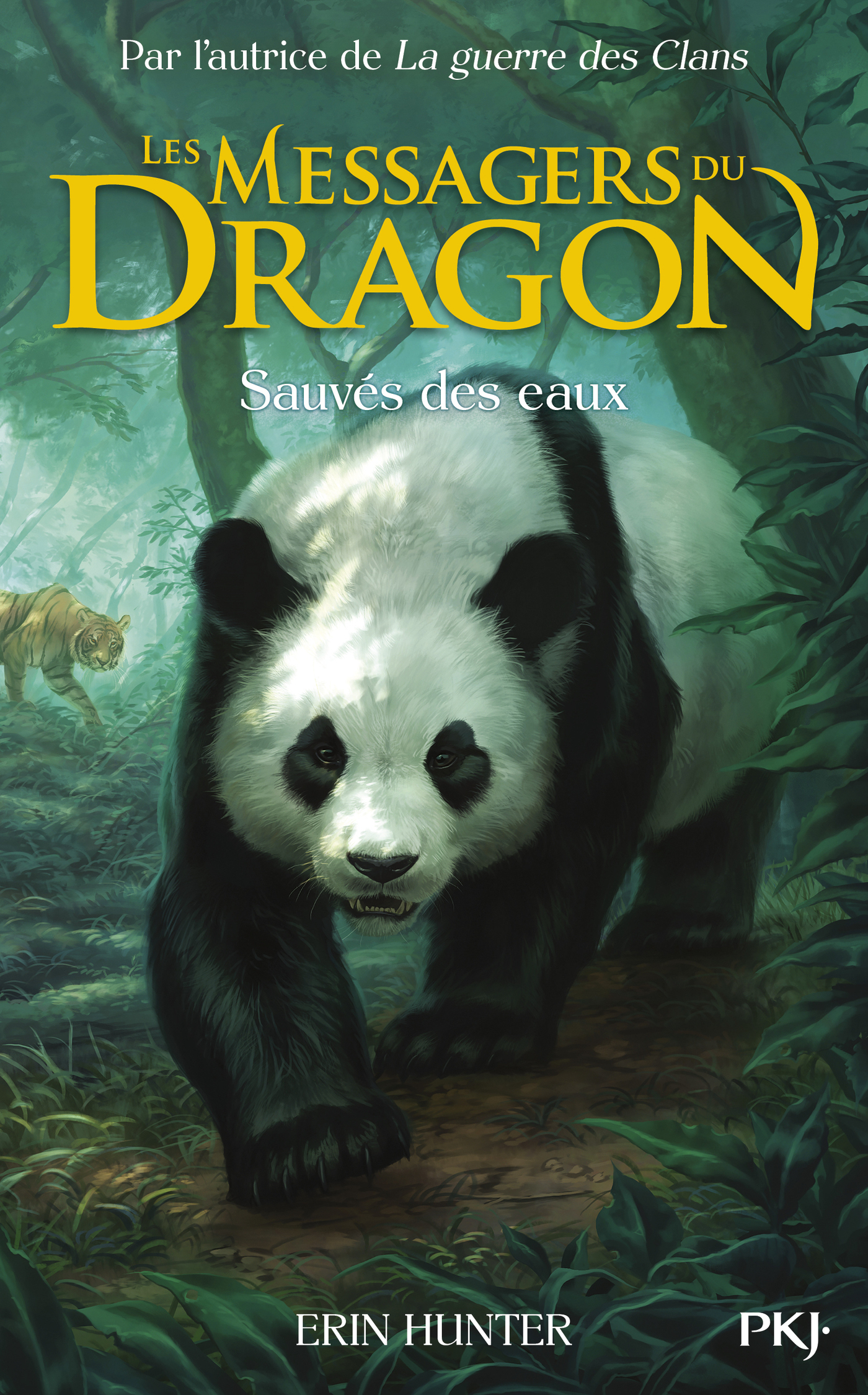 Afficher "Les Messagers du Dragon - tome 01 : Sauvés des eaux"