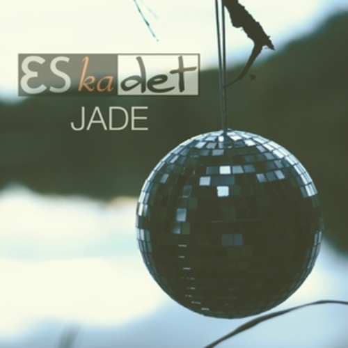 Afficher "Jade"