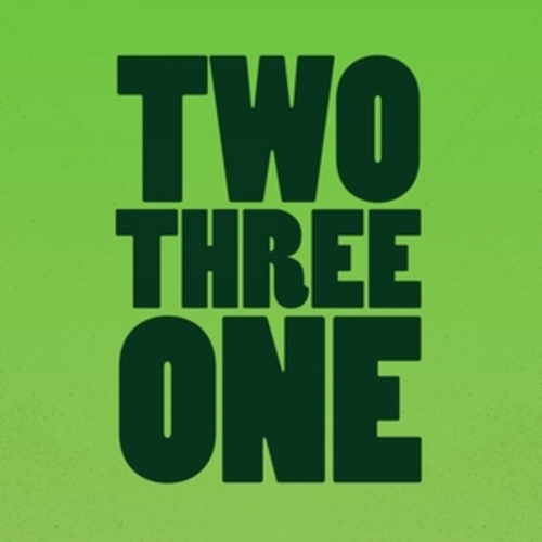 Afficher "Two Three One"